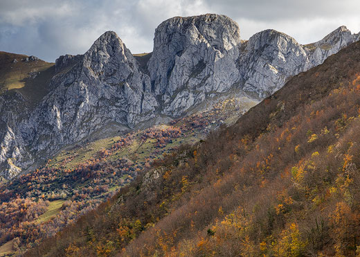 La Mesa durante el otoño, Las Ubiñas.
