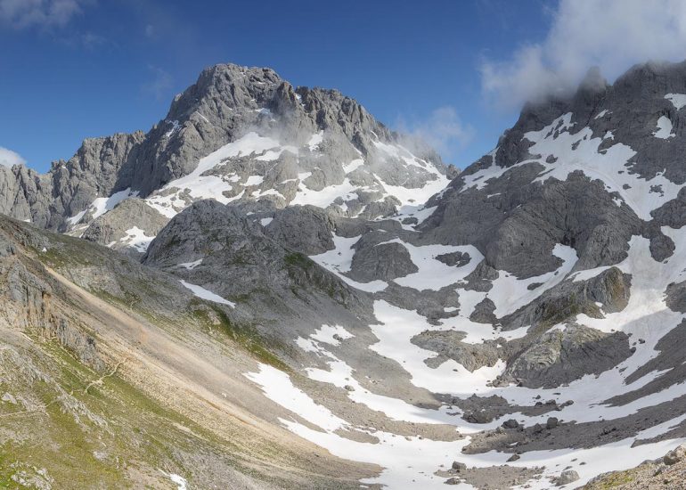 Peña Santa desde el Jou Santu, Picos de Europa.